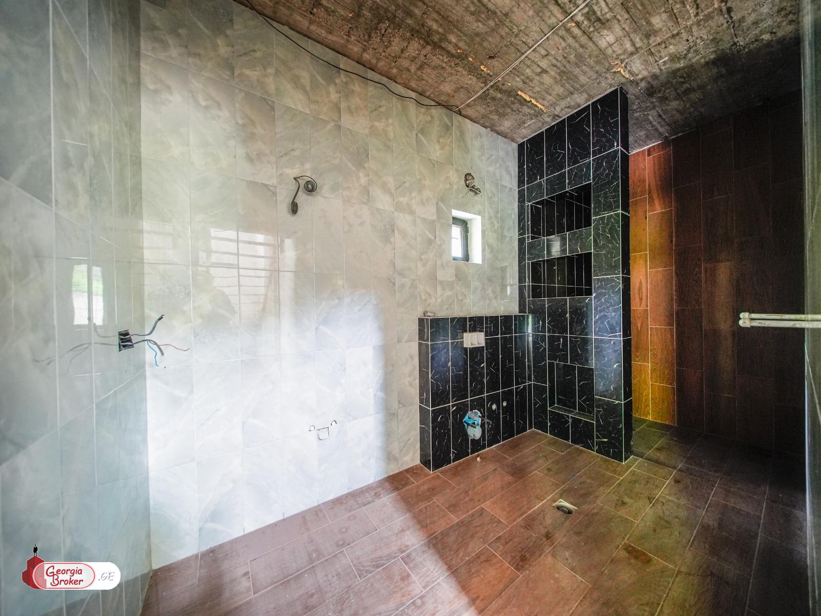 new build 5-room apartment for sale